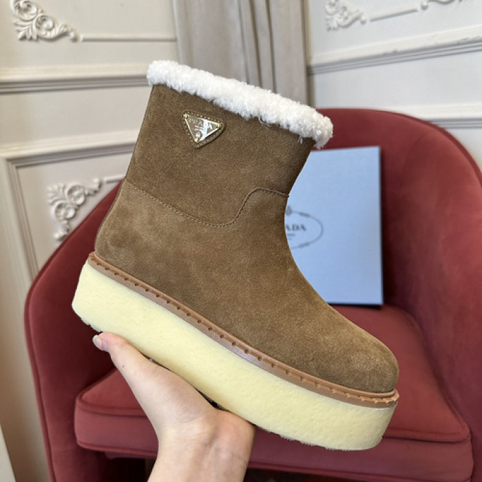 PRA designer sneaker